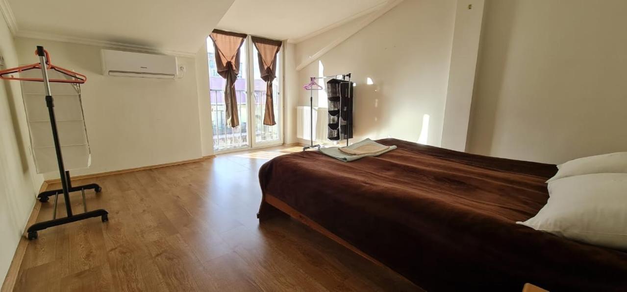 Duplex Apartment In The City Center Tbilisi Luaran gambar